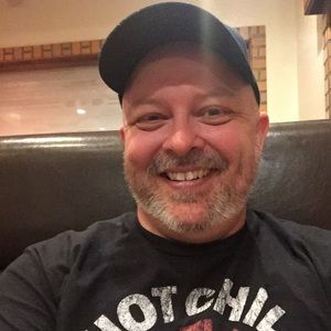 Meet your Posher, Chuck